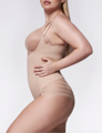 Mesh-Schlankheitsbodys 119 MESH BODY OPEN BUST Julimex